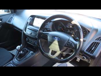 Used Ford Focus 2017 for sale - 74280841: Photo