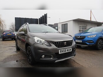 Used Peugeot 2008 2018 for sale - 77166644: Photo