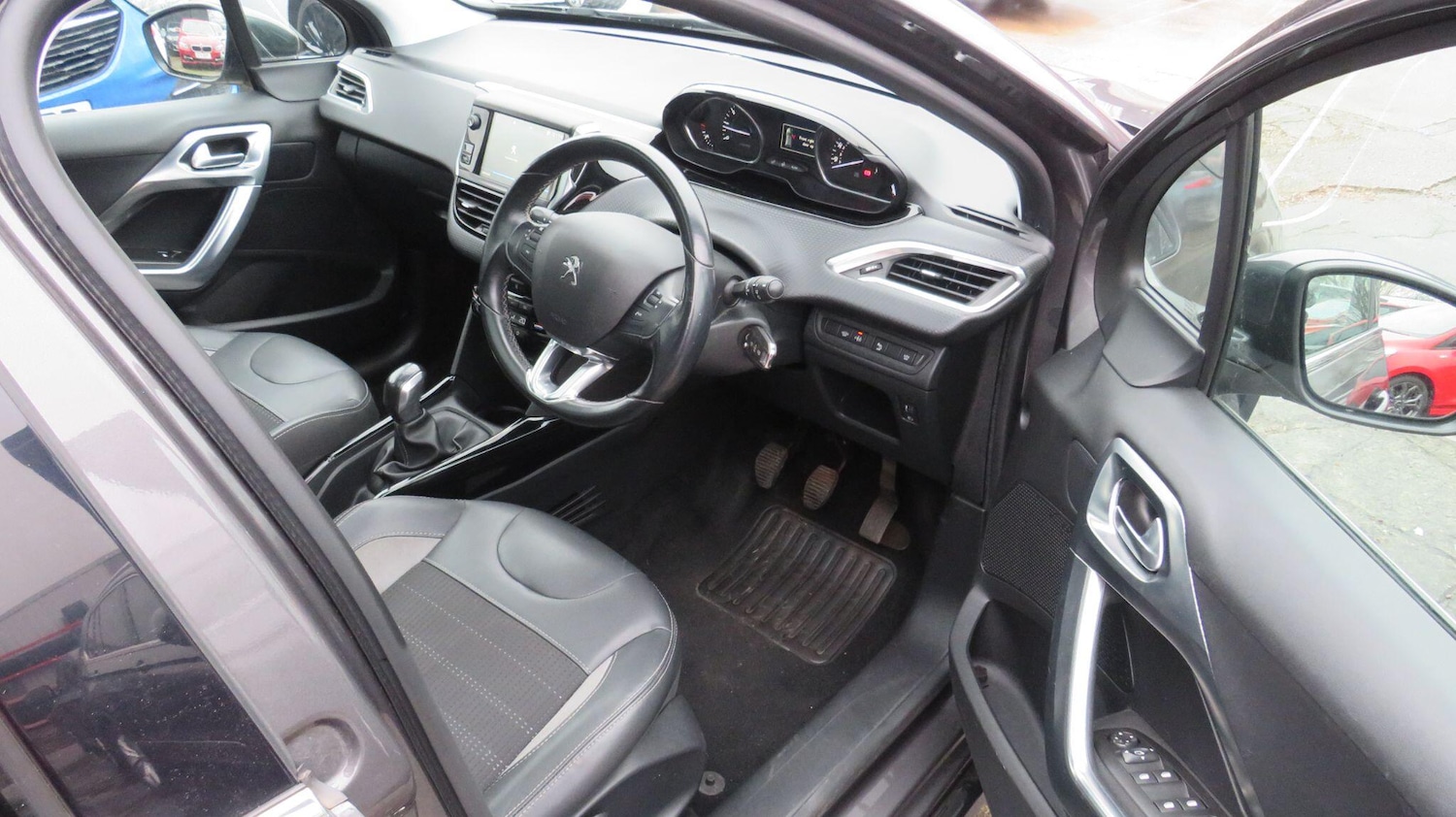 Used Peugeot 2008 for sale - 77166644: Photo 9