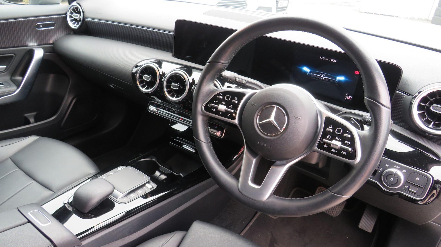 Used Mercedes-Benz A-Class 2022 for sale - 76215495: Photo 3