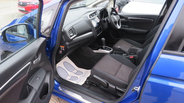 Used Honda Jazz 2016 for sale - 76314983: Photo 15