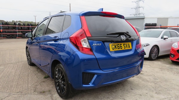 Used Honda Jazz 2016 for sale - 76314983: Photo 6