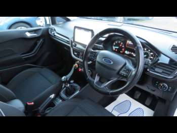 Used Ford Fiesta 2017 for sale - 73564932: Photo
