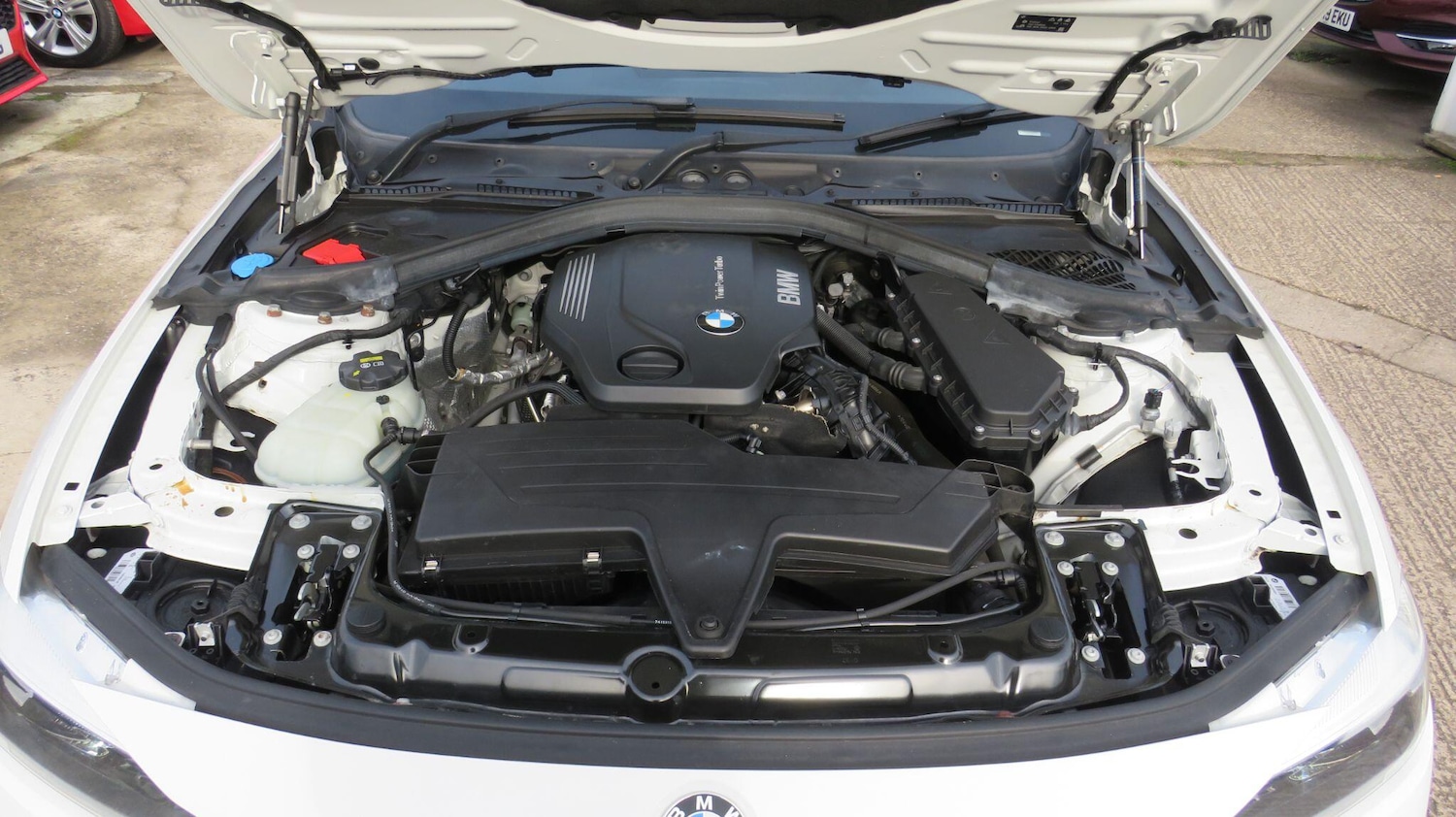 Used BMW 3 Series 2017 for sale - 76512494: Photo 29