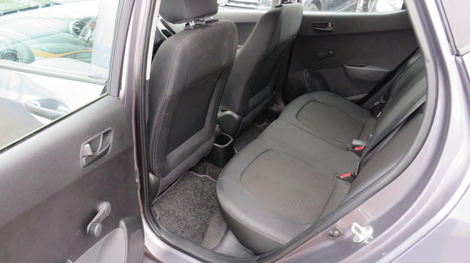 Used Hyundai i10 2018 for sale - 77166523: Photo 14