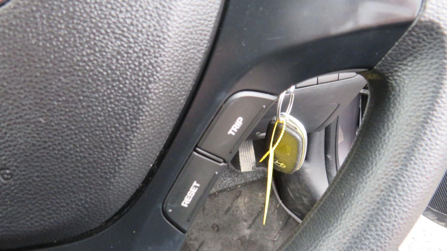 Used Hyundai i10 2018 for sale - 77166523: Photo 20