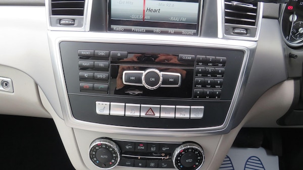 Used Mercedes-Benz GL-Class 2014 for sale - 76215394: Photo 44