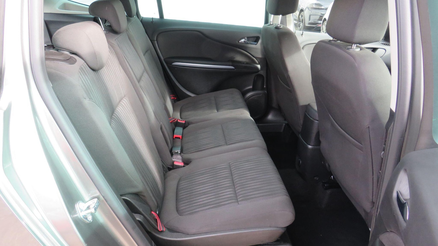 Used Vauxhall Zafira 2018 for sale - 76371090: Photo 14
