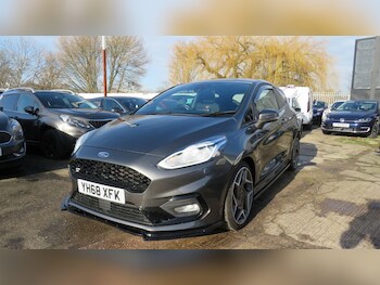 Used Ford Fiesta 2018 for sale - 77478611: Photo