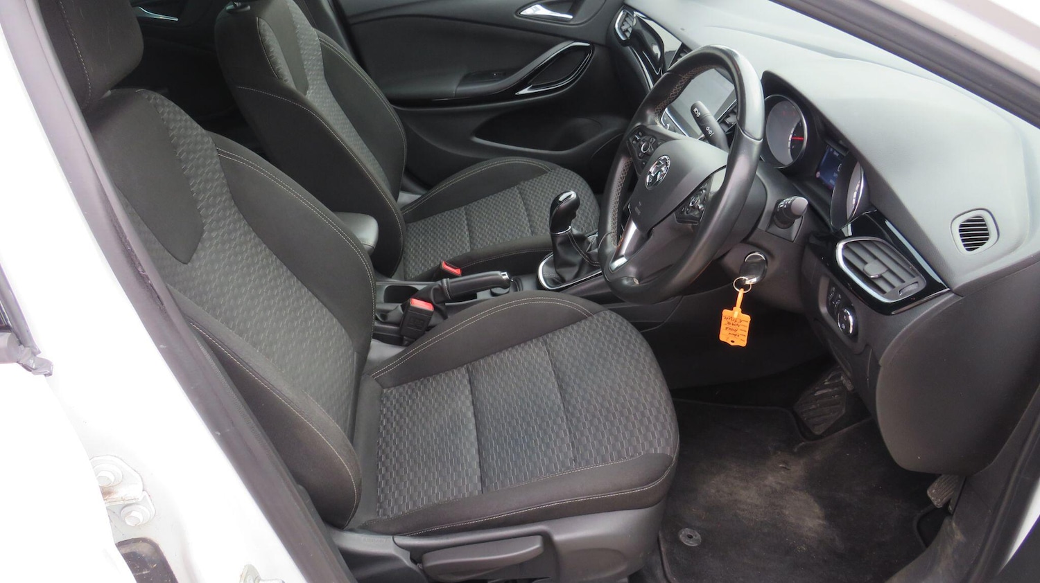 Used Vauxhall Astra for sale - 76997756: Photo 12