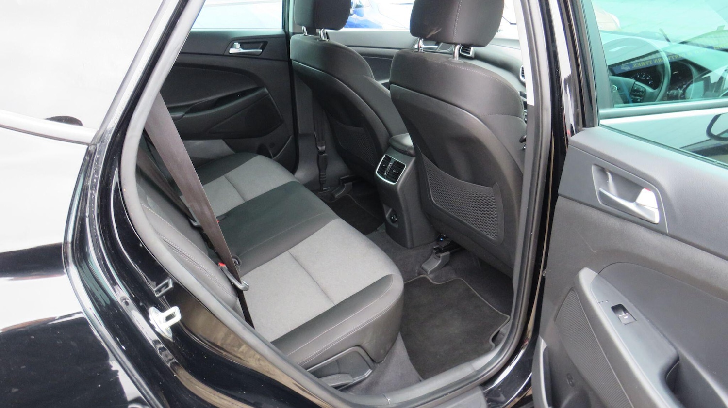 Used Hyundai TUCSON for sale - 76528023: Photo 14