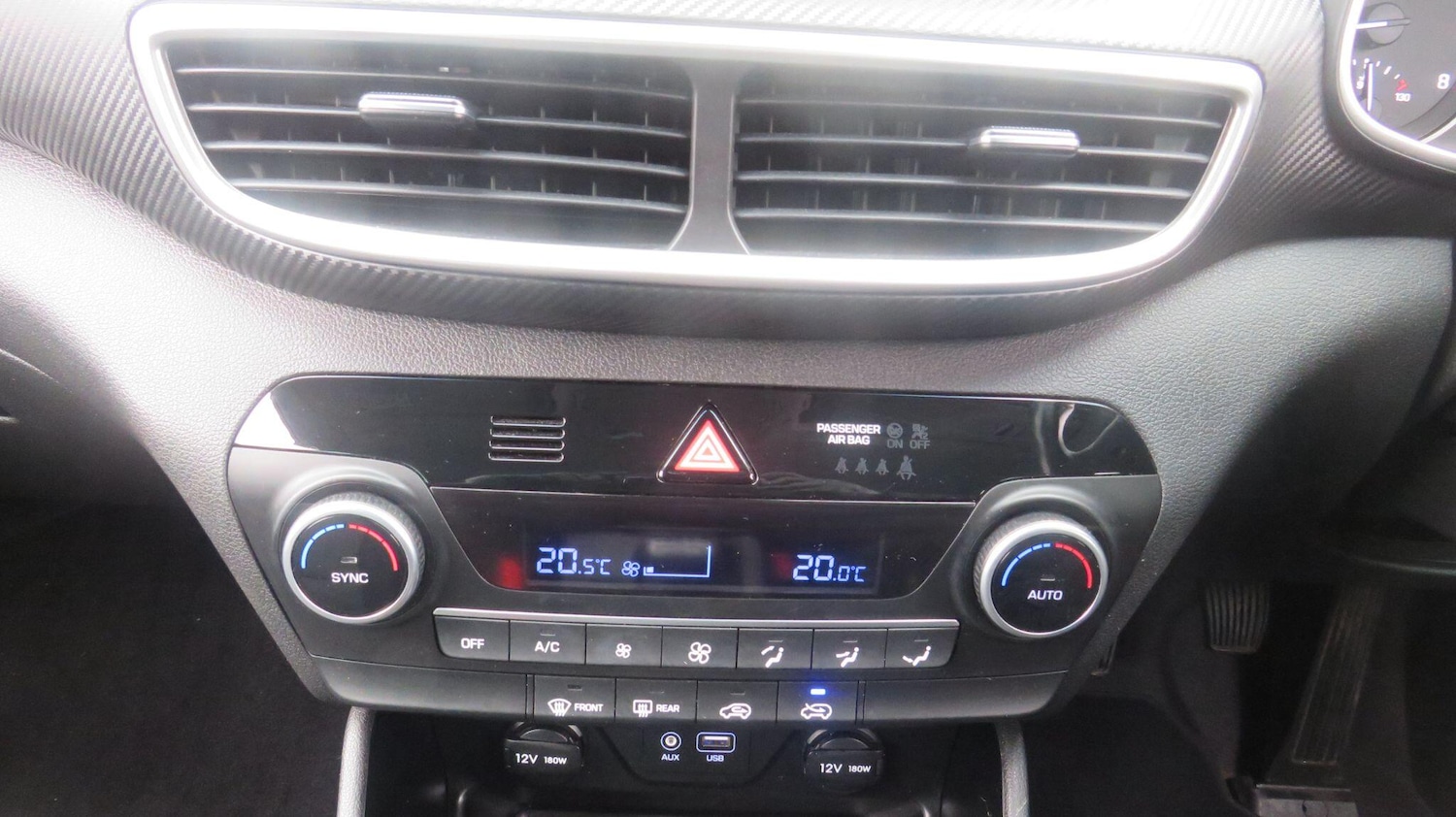 Used Hyundai TUCSON for sale - 76528023: Photo 30