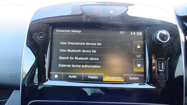 Used Renault Clio 2019 for sale - 74686519: Photo 26