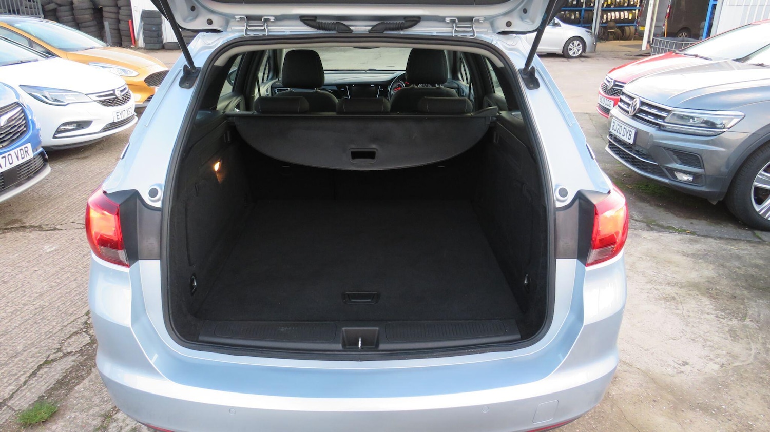 Used Vauxhall Astra 2018 for sale - 76671569: Photo 8