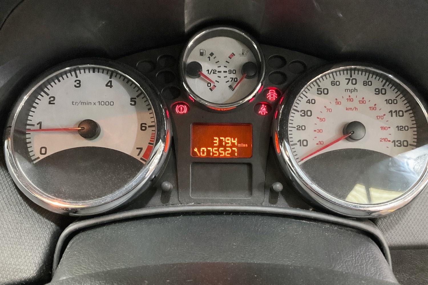 Used Peugeot 207 2010 for sale - 77213804: Photo 6