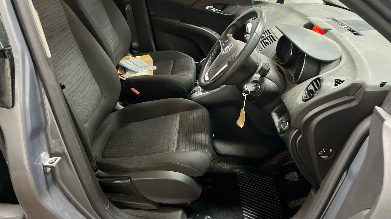 Used Vauxhall Meriva 2015 for sale - 76369553: Photo 9