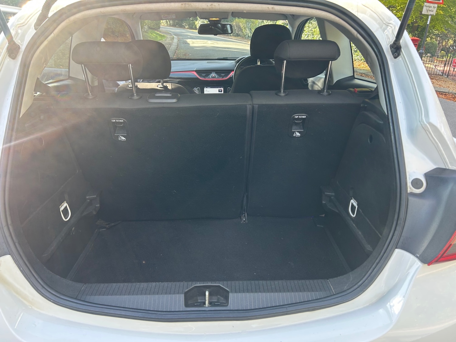 Used Vauxhall Corsa 2015 for sale - 76347440: Photo 3