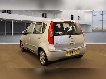 Used Mitsubishi Colt 2006 for sale - 75945102: Photo