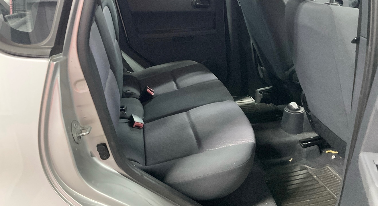 Used Mitsubishi Colt 2006 for sale - 75945102: Photo 6