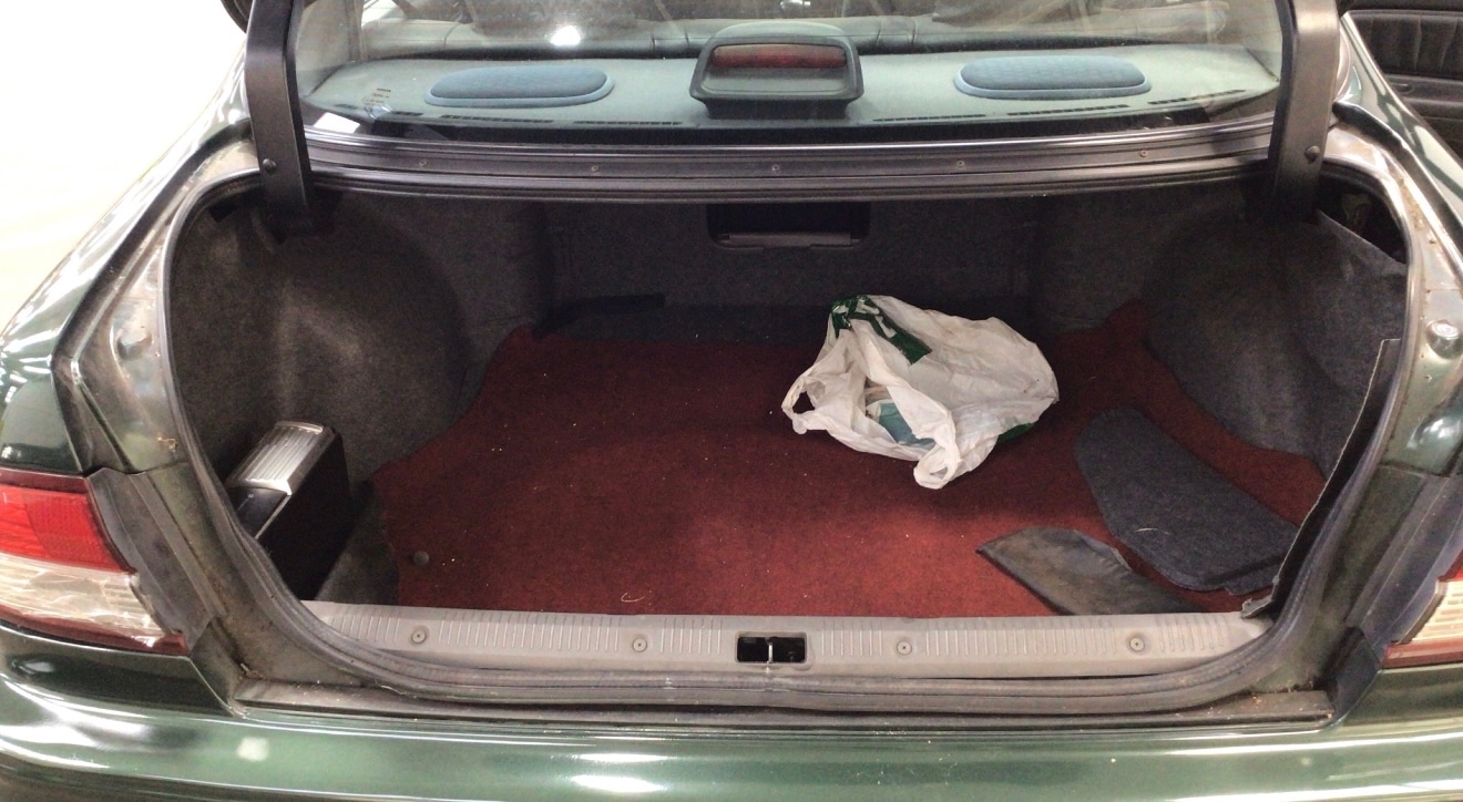 Used Nissan QX 1998 for sale - 76047579: Photo 3