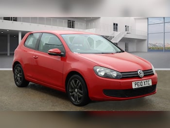 Volkswagen - Golf
