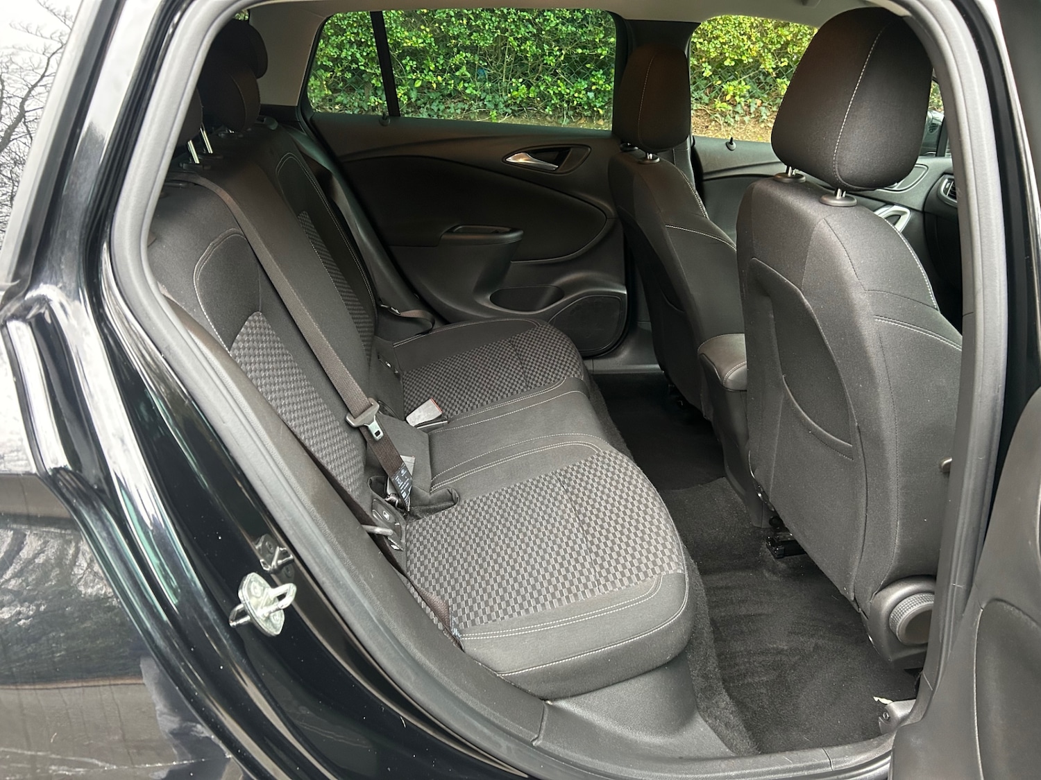 Used Vauxhall Astra 2018 for sale - 77051813: Photo 3