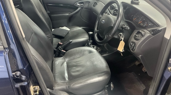 Used Ford Focus 2004 for sale - 76073718: Photo 5