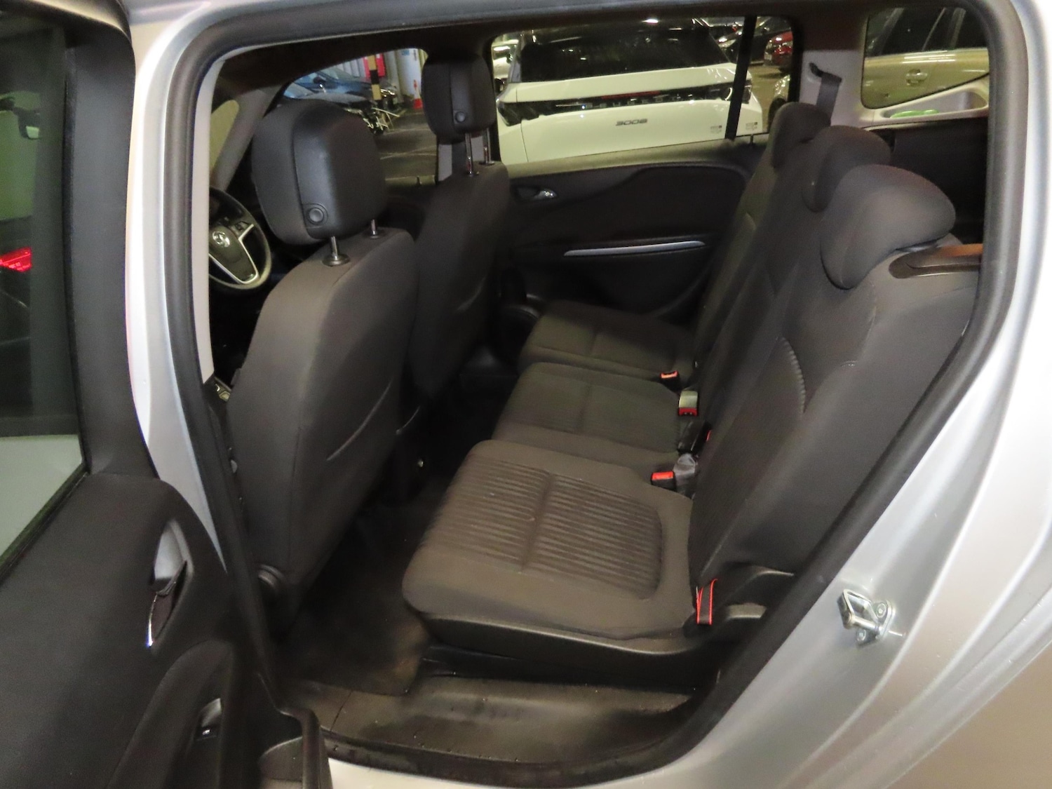 Used Vauxhall Zafira 2014 for sale - 76853867: Photo 7