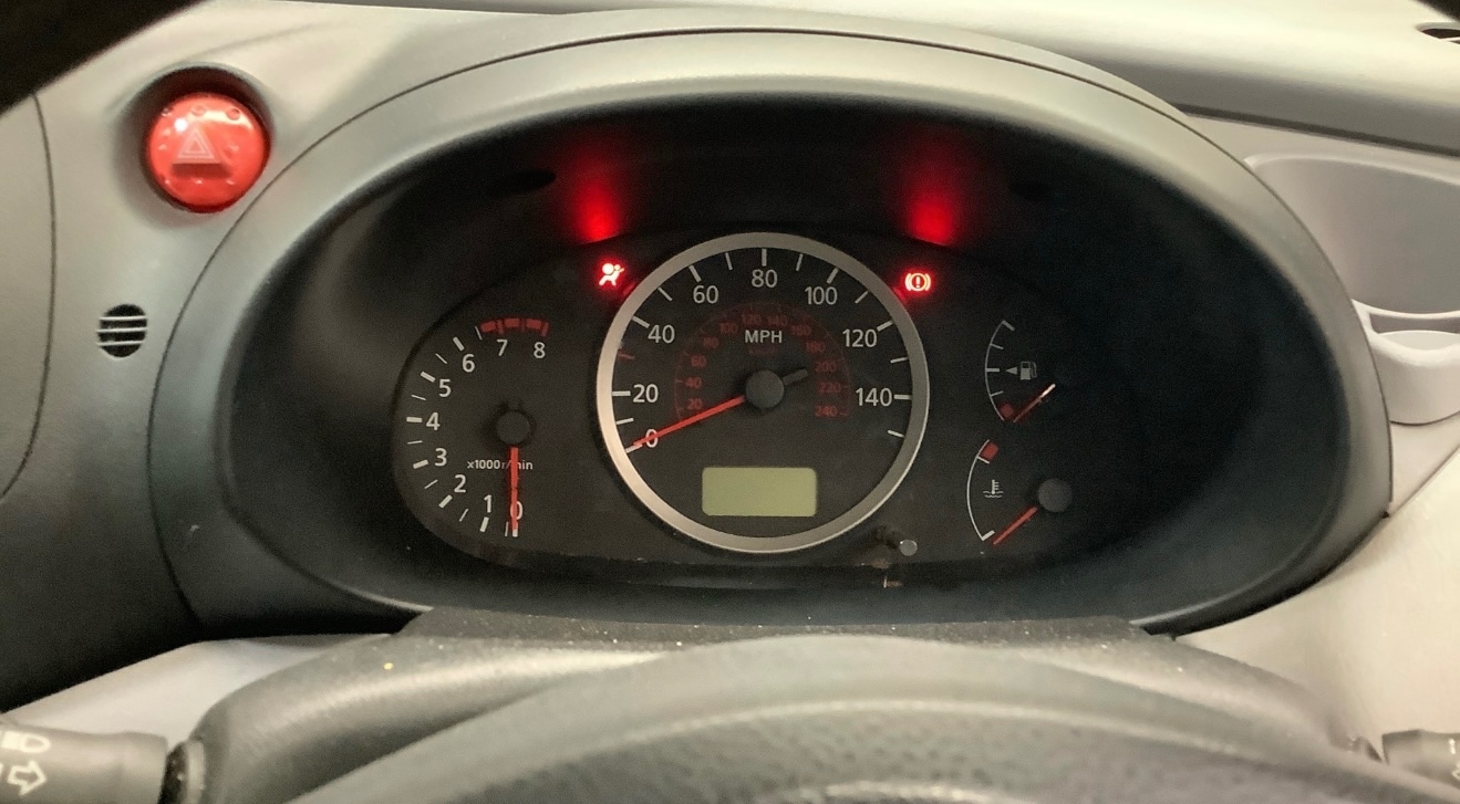 Nissan Almera Tino 2005 (05) - 1.8 SE 5dr Auto - Image 8