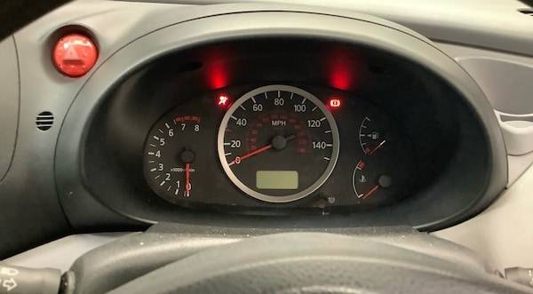 Used Nissan Almera Tino 2005 for sale - 76285156: Photo 8