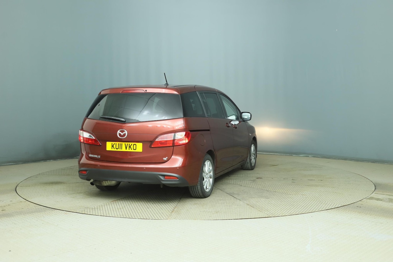 Mazda Mazda5 2011 (11) - 2.0 TS2 5dr - Image 2