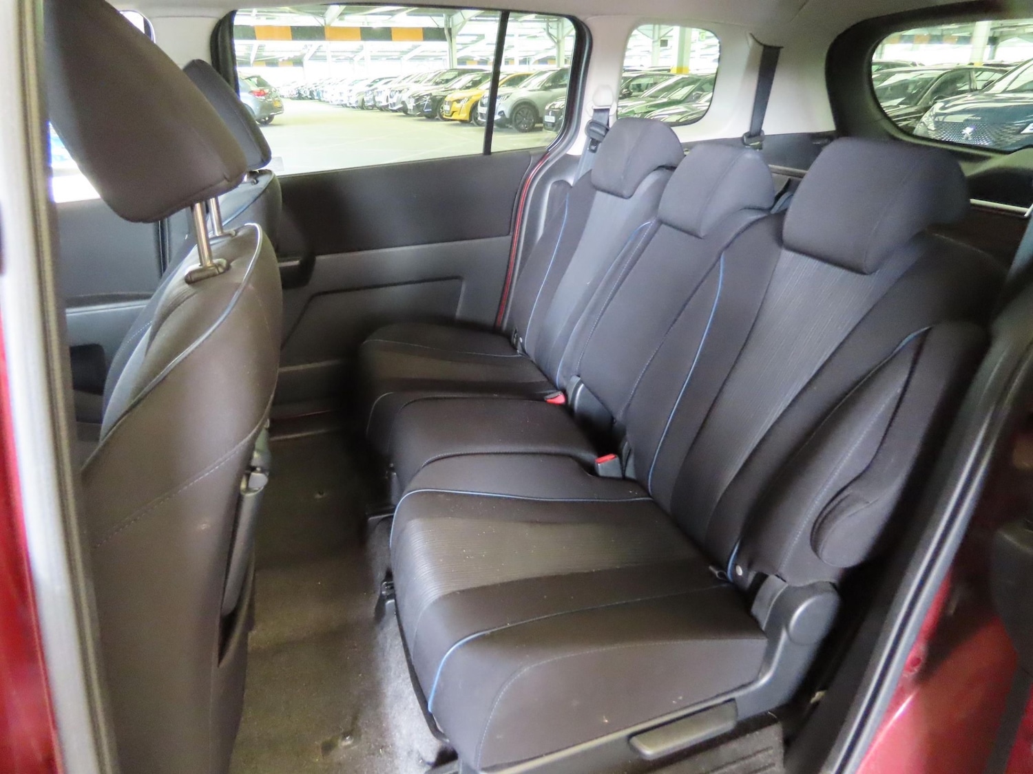 Mazda Mazda5 2011 (11) - 2.0 TS2 5dr - Image 5