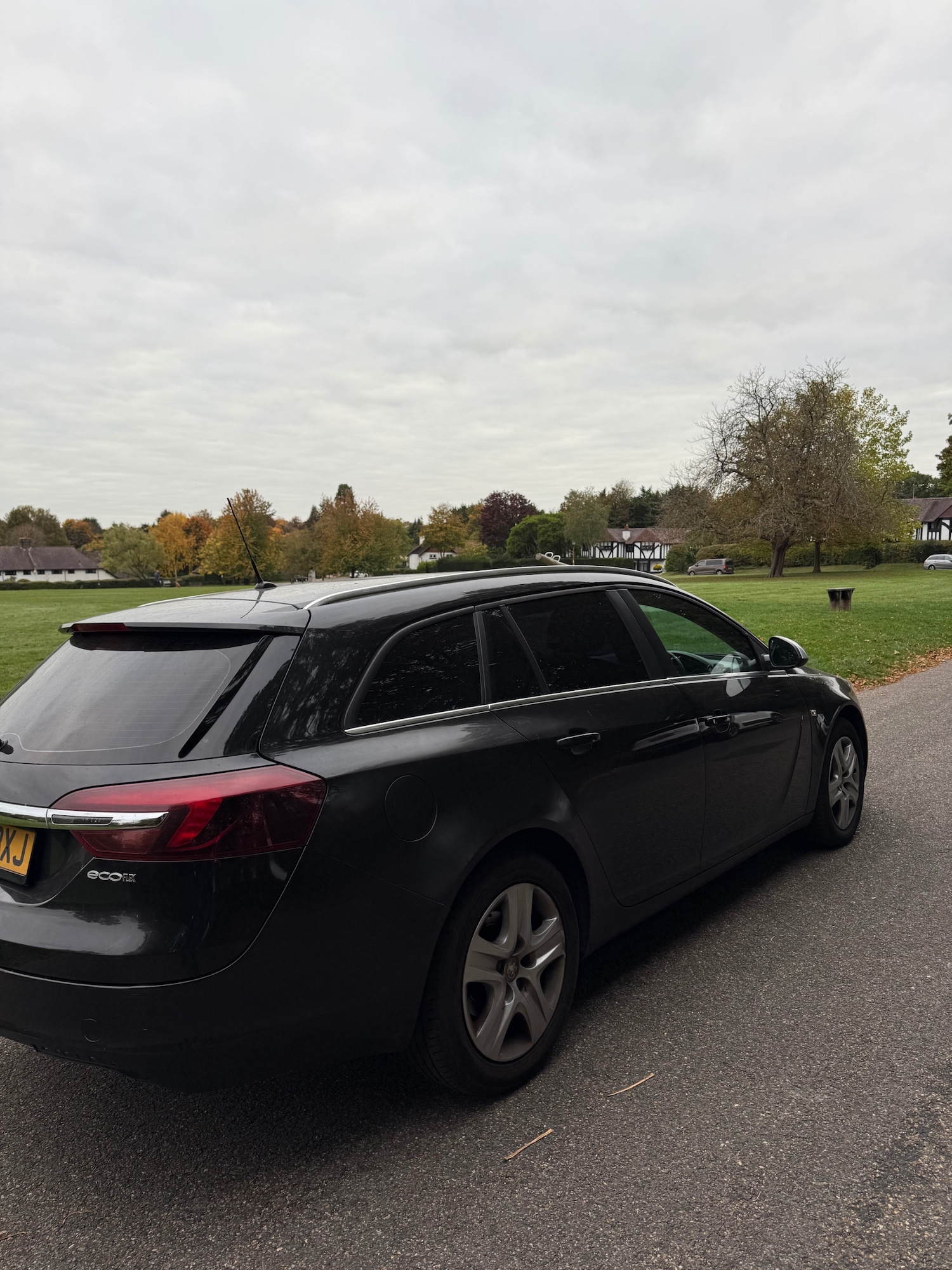 Used Vauxhall Insignia 2016 for sale - 76302618: Photo 2