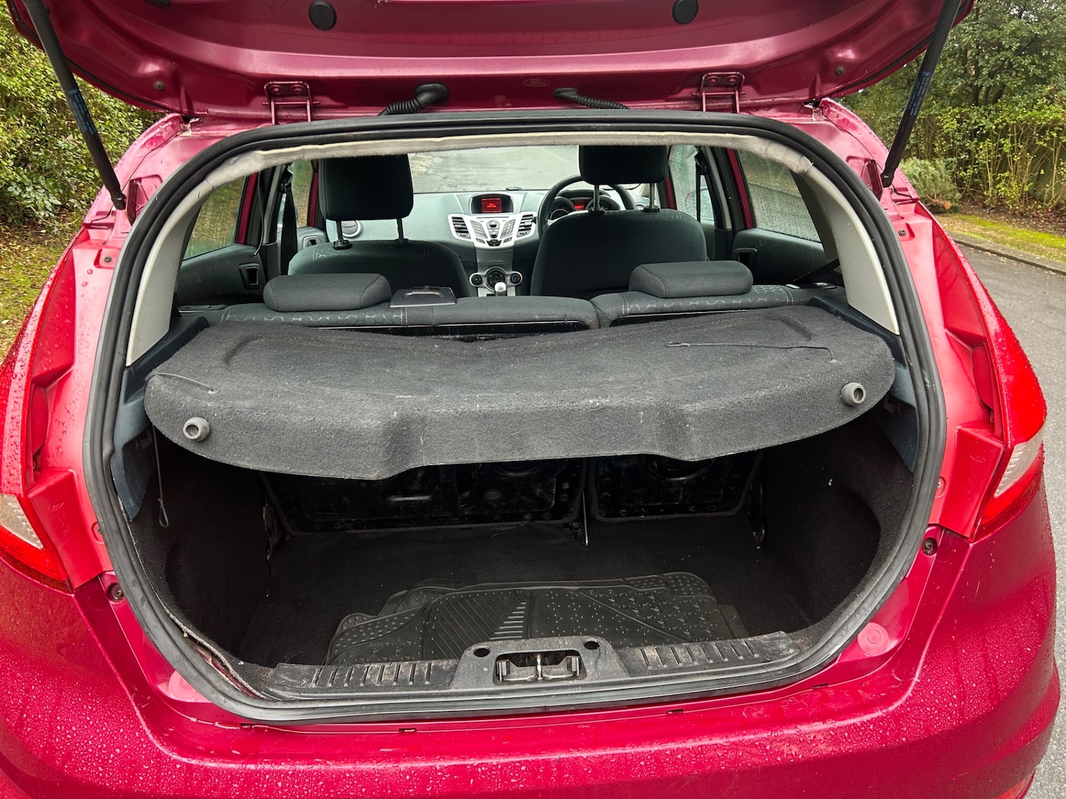 Used Ford Fiesta 2010 for sale - 77296887: Photo 3