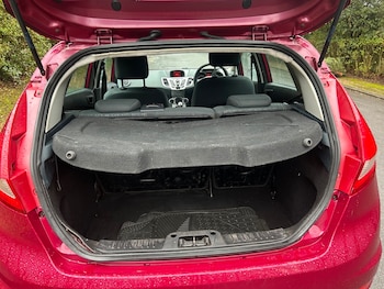 Used Ford Fiesta 2010 for sale - 77296887: Photo