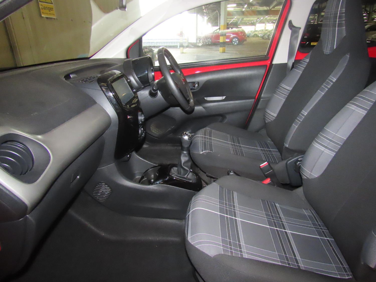 Used Peugeot 108 2018 for sale - 77059759: Photo 9