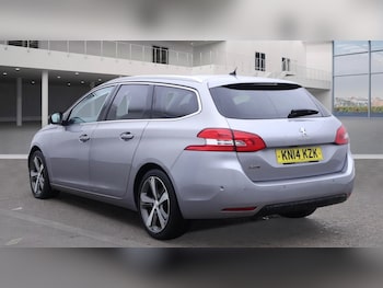 Used Peugeot 308 2014 for sale - 76258143: Photo