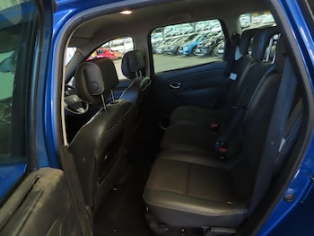 Used Renault Grand Scenic 2011 for sale - 75780734: Photo