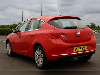 Used Vauxhall Astra 2015 for sale - 75361768: Photo