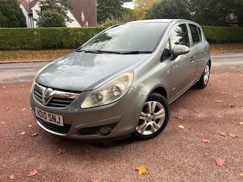 Used Vauxhall Corsa 2010 for sale - 76492312: Photo