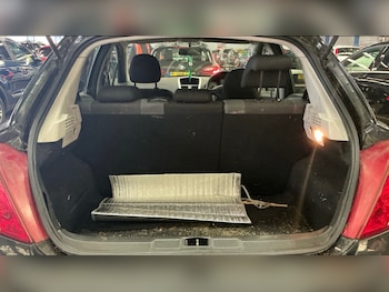 Used Peugeot 207 2011 for sale - 76536880: Photo