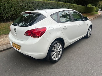 Used Vauxhall Astra 2012 for sale - 75599918: Photo