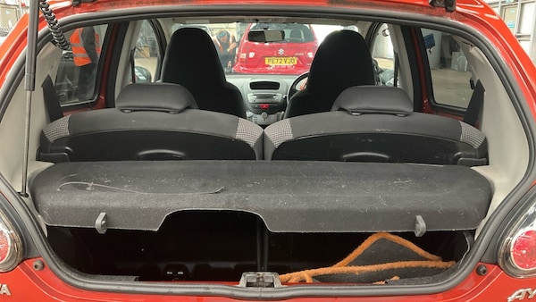 Used Toyota AYGO 2013 for sale - 76258144: Photo 3