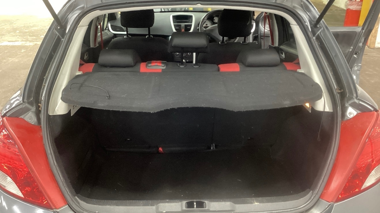 Used Peugeot 207 2011 for sale - 76577537: Photo 2