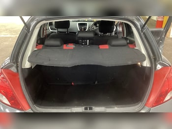 Used Peugeot 207 2011 for sale - 76577537: Photo