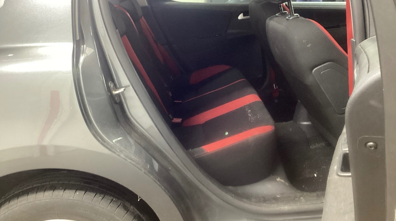 Used Peugeot 207 2011 for sale - 76577537: Photo 3