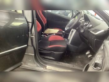 Used Peugeot 207 2011 for sale - 76577537: Photo