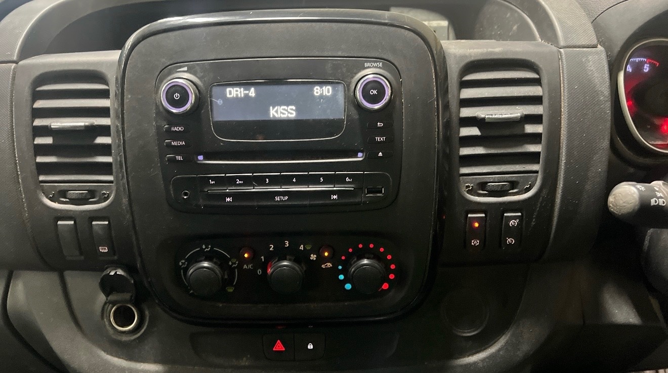 Used Vauxhall Vivaro 2017 for sale - 77106750: Photo 10