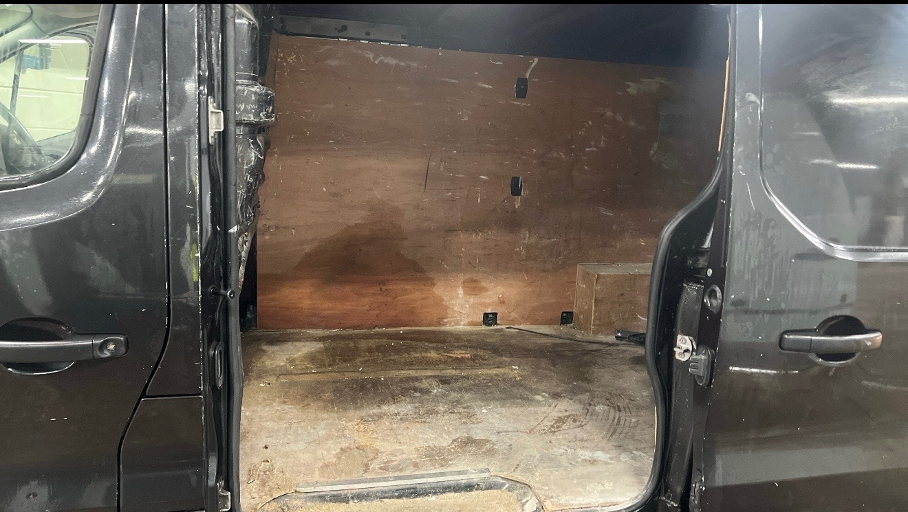 Used Vauxhall Vivaro 2017 for sale - 77106750: Photo 8