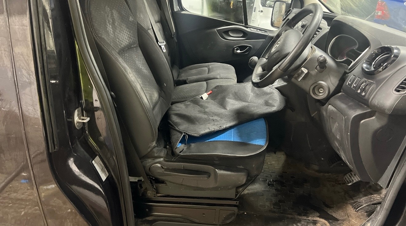 Used Vauxhall Vivaro 2017 for sale - 77106750: Photo 9